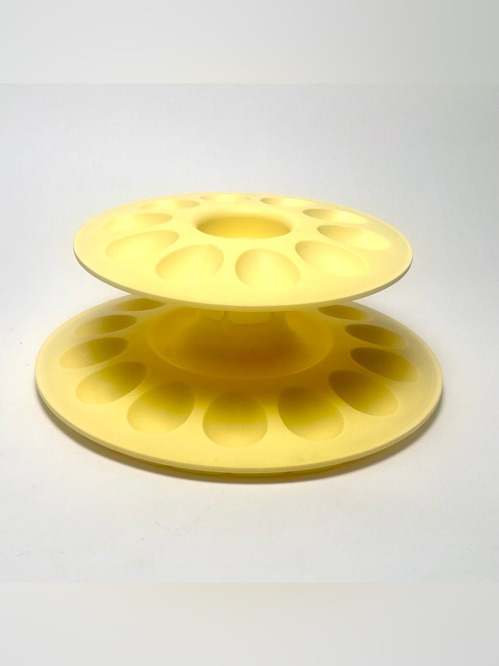 Vintage Tupperware 2-Tier Deviled Egg Server Yellow Stackable Tray Holds 24 MCM